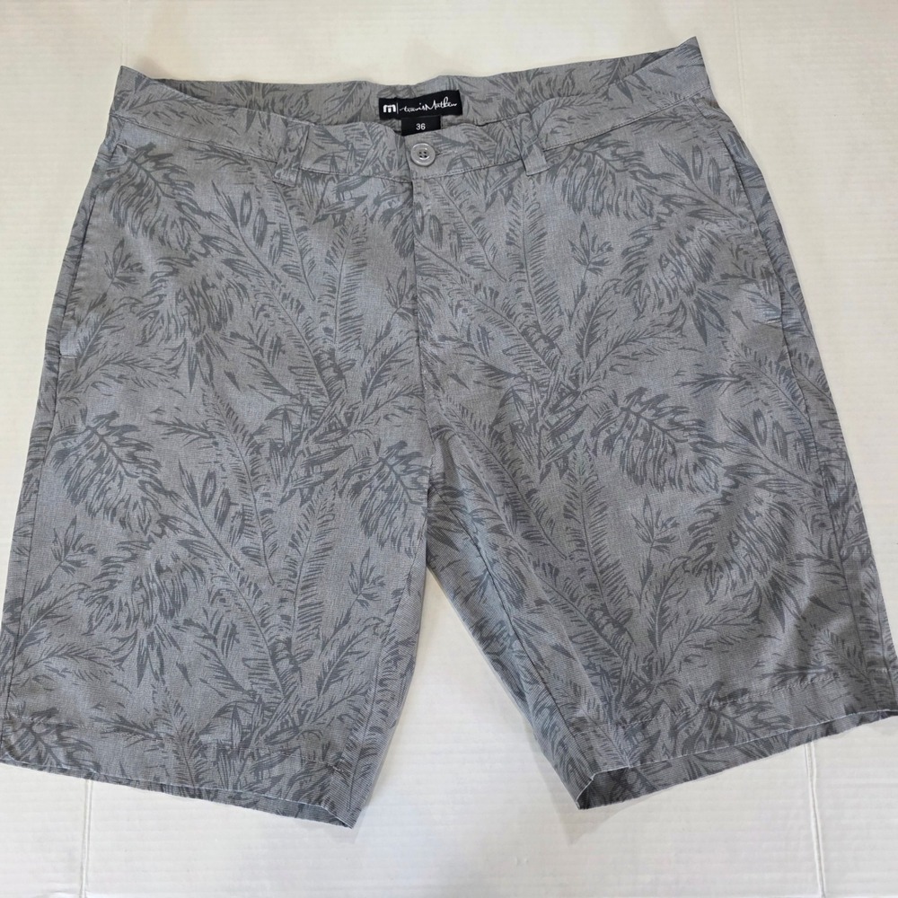Travis Mathew Jaguar Golf Shorts Mens 36 Gray Tropical Palm Leaf Print Stretch
